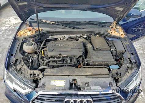 2018 Audi A3 Premium Plus из США, поврежденный, VIN WAUJ8GFF7J1045933